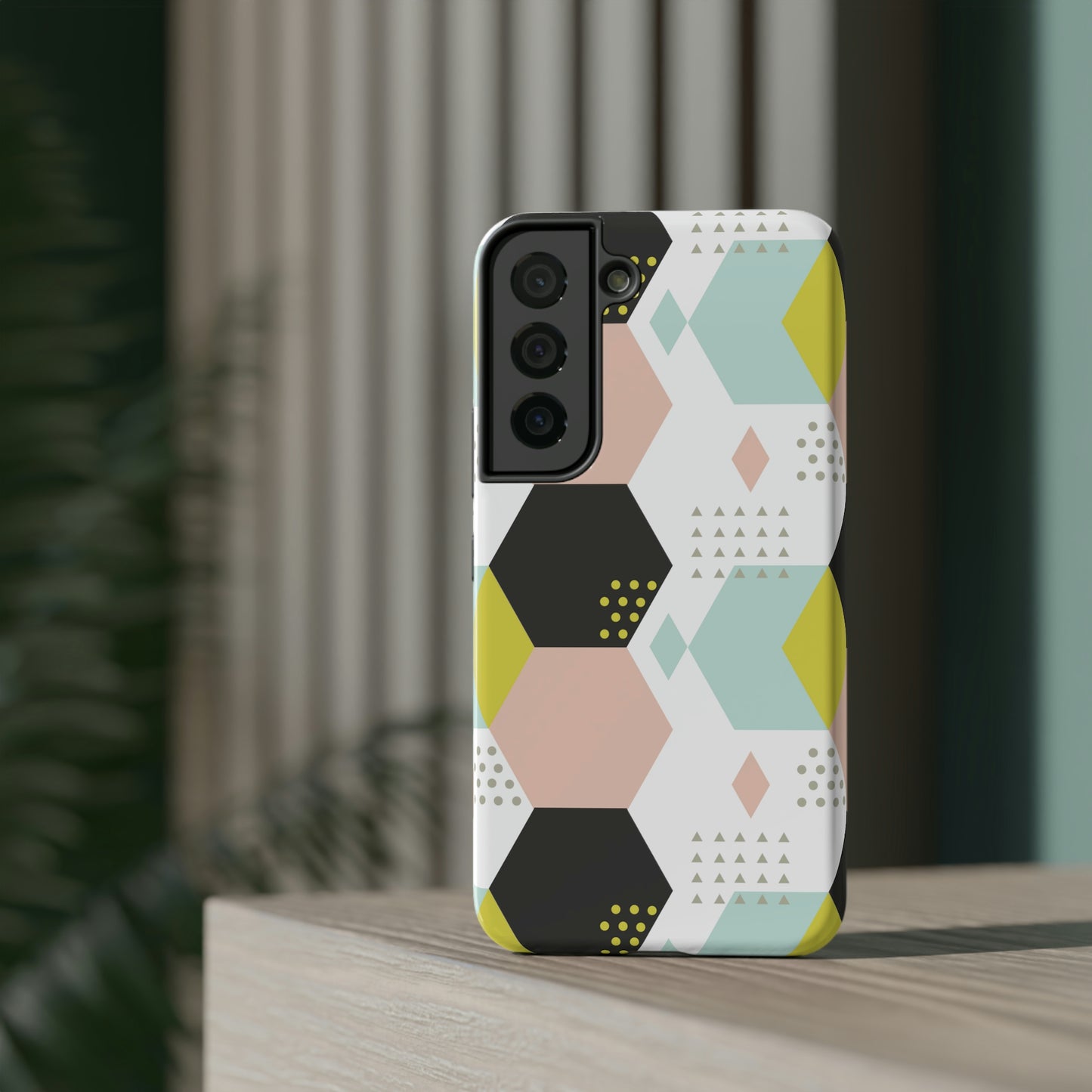 Geometrical Print Impact-Resistant Cases